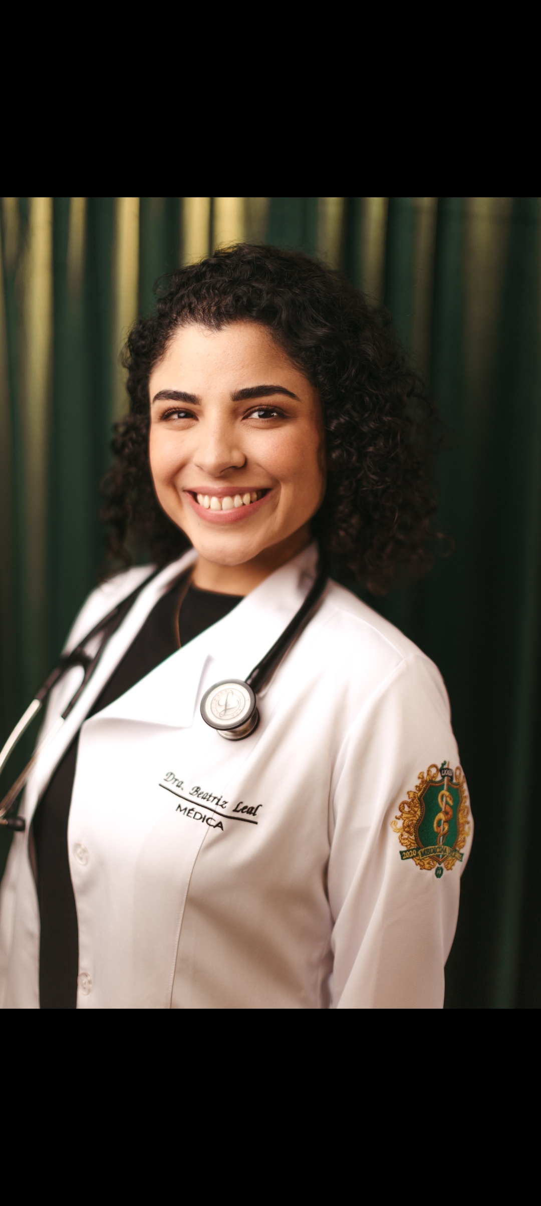 Dra. Beatriz Leal
