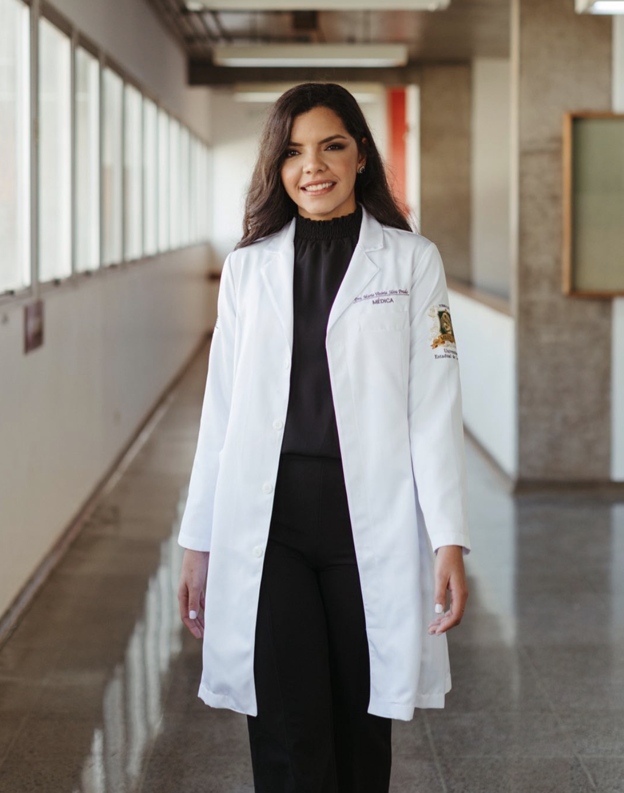 Maria Vitória Silva Prado